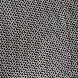 F15 — Black and white geometric — full pattern